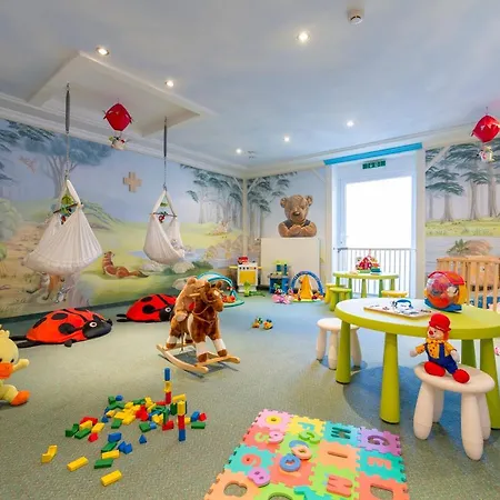 Familotel Kaiserhof - Families Only Hotel 4*