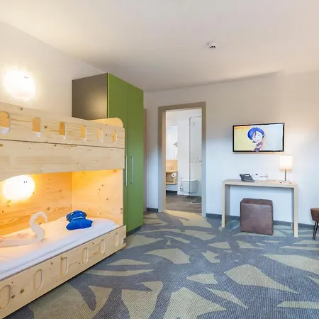 Otel Familotel Kaiserhof - Families Only Berwang