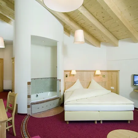 Familotel Kaiserhof - Families Only Otel