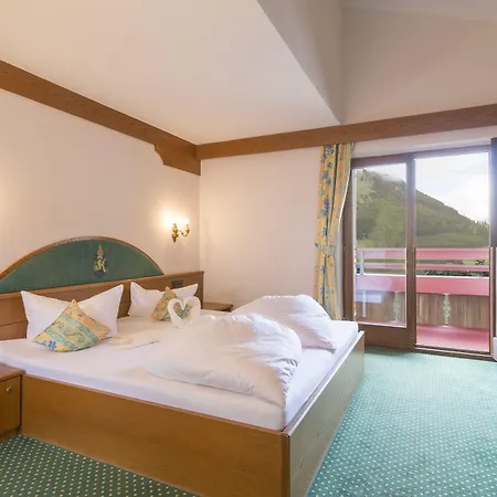 Szálloda Familotel Kaiserhof - Families Only 4*