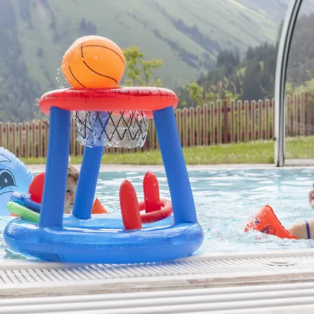 Familotel Kaiserhof - Families Only 4*