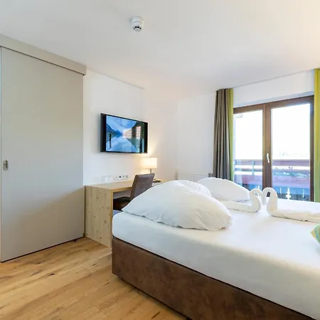 Familotel Kaiserhof - Families Only