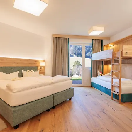 Familotel Kaiserhof - Families Only
