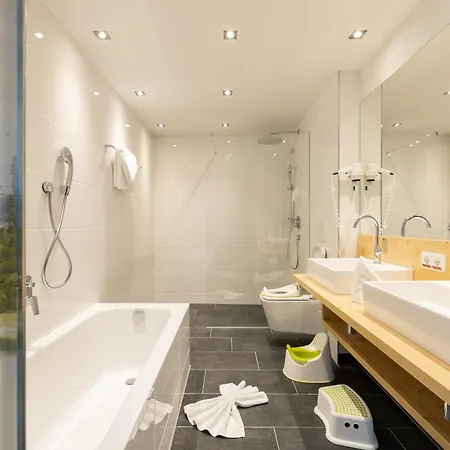 فندق Familotel Kaiserhof - Families Only 4*