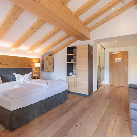 Familotel Kaiserhof - Families Only فندق بيروانغ