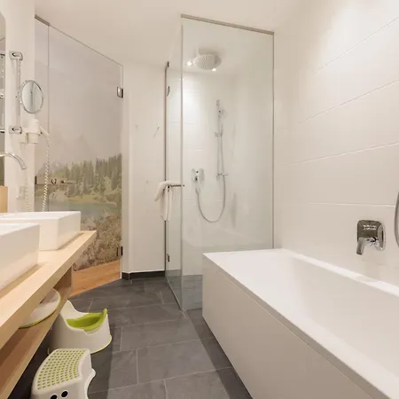 Familotel Kaiserhof - Families Only 4* Berwang