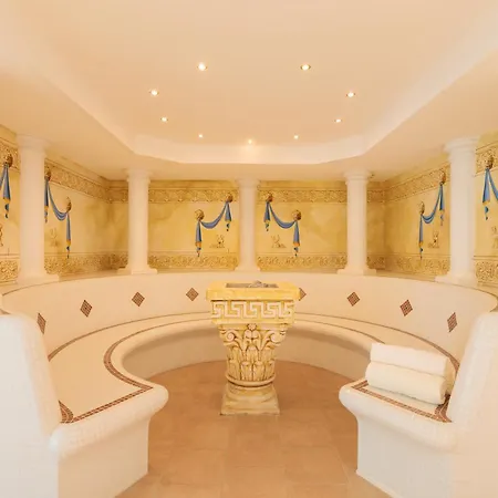 Familotel Kaiserhof - Families Only بيروانغ