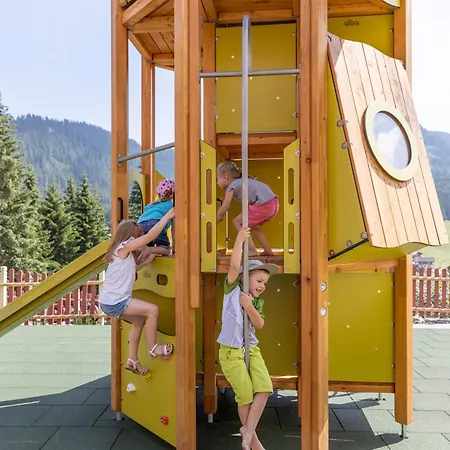 Familotel Kaiserhof - Families Only فندق