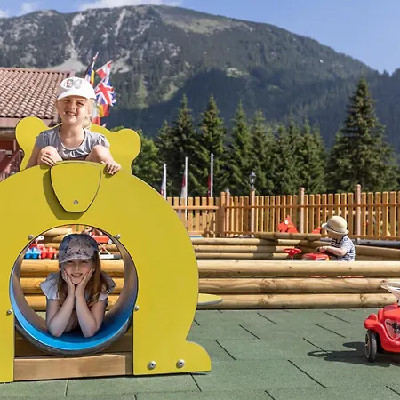 Familotel Kaiserhof - Families Only فندق بيروانغ