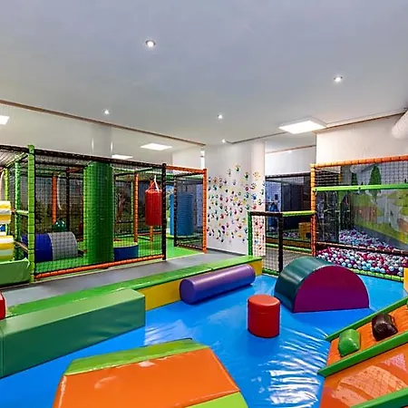 Familotel Kaiserhof - Families Only Berwang