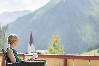 Hotel Familotel Kaiserhof - Families Only Berwang