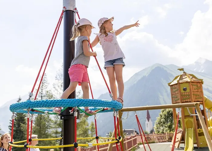 Familotel Kaiserhof - Families Only Otel