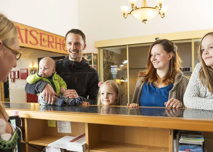 Familotel Kaiserhof - Families Only Otel Berwang