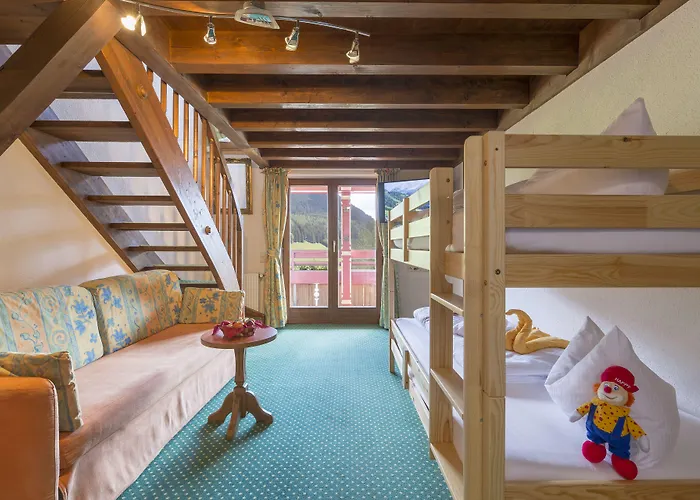 Familotel Kaiserhof - Families Only Otel Berwang