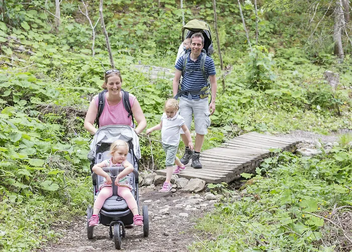 Familotel Kaiserhof - Families Only Otel Berwang