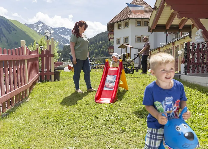 Familotel Kaiserhof - Families Only 4*