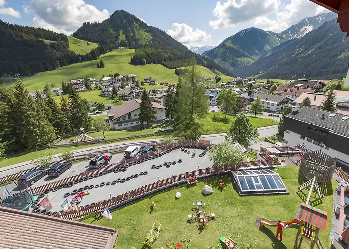 Familotel Kaiserhof - Families Only 4* Berwang