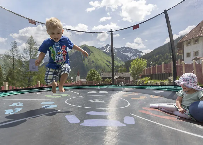 Familotel Kaiserhof - Families Only Otel