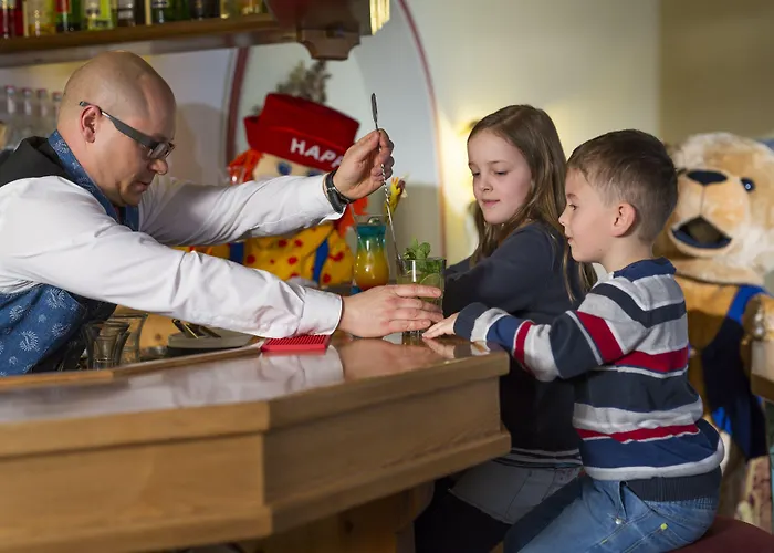 Familotel Kaiserhof - Families Only Otel