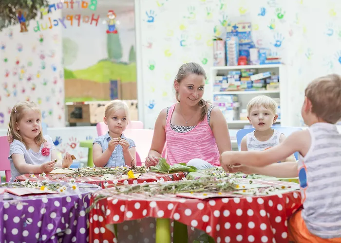 Familotel Kaiserhof - Families Only