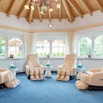 Familotel Kaiserhof - Families Only 4*