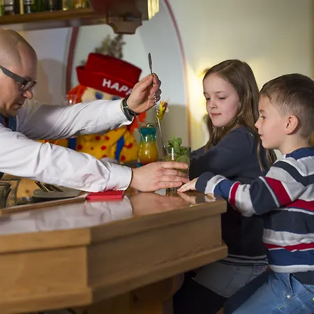 Familotel Kaiserhof - Families Only Hotel