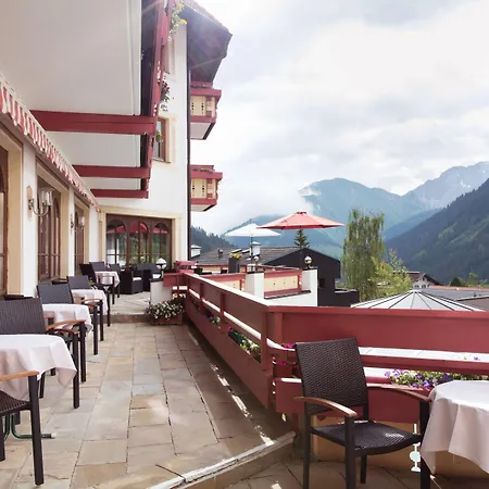 Hotel Familotel Kaiserhof - Families Only Berwang