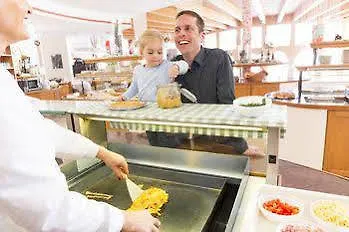 호텔 Familotel Kaiserhof - Families Only 4*