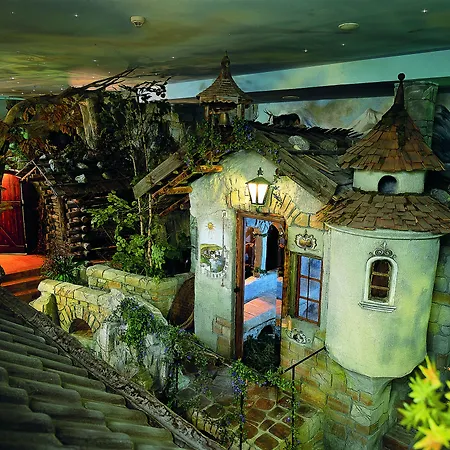 Familotel Kaiserhof - Families Only 4*