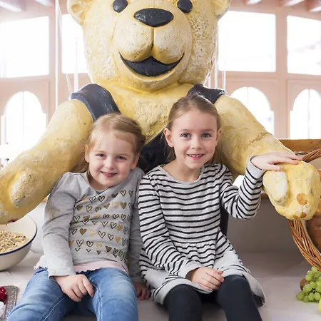 Familotel Kaiserhof - Families Only